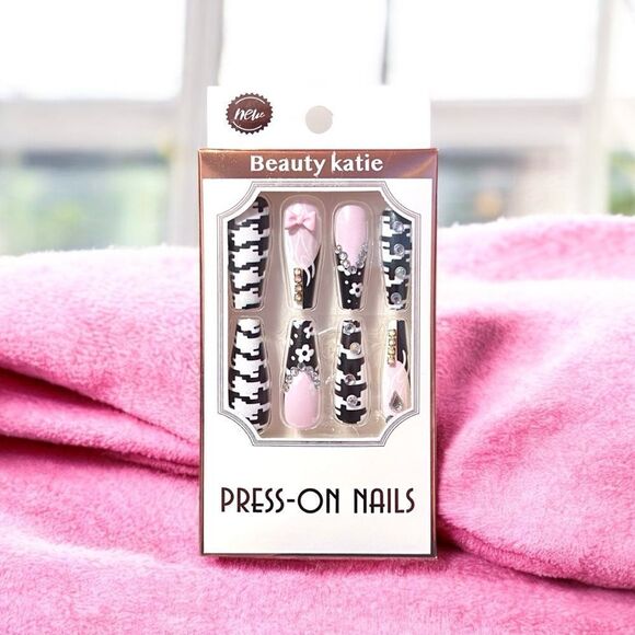 🤯5/$20🤯 Pink Black White Rhinestone Press On Nails Long Length 12 Pcs - Picture 1 of 2